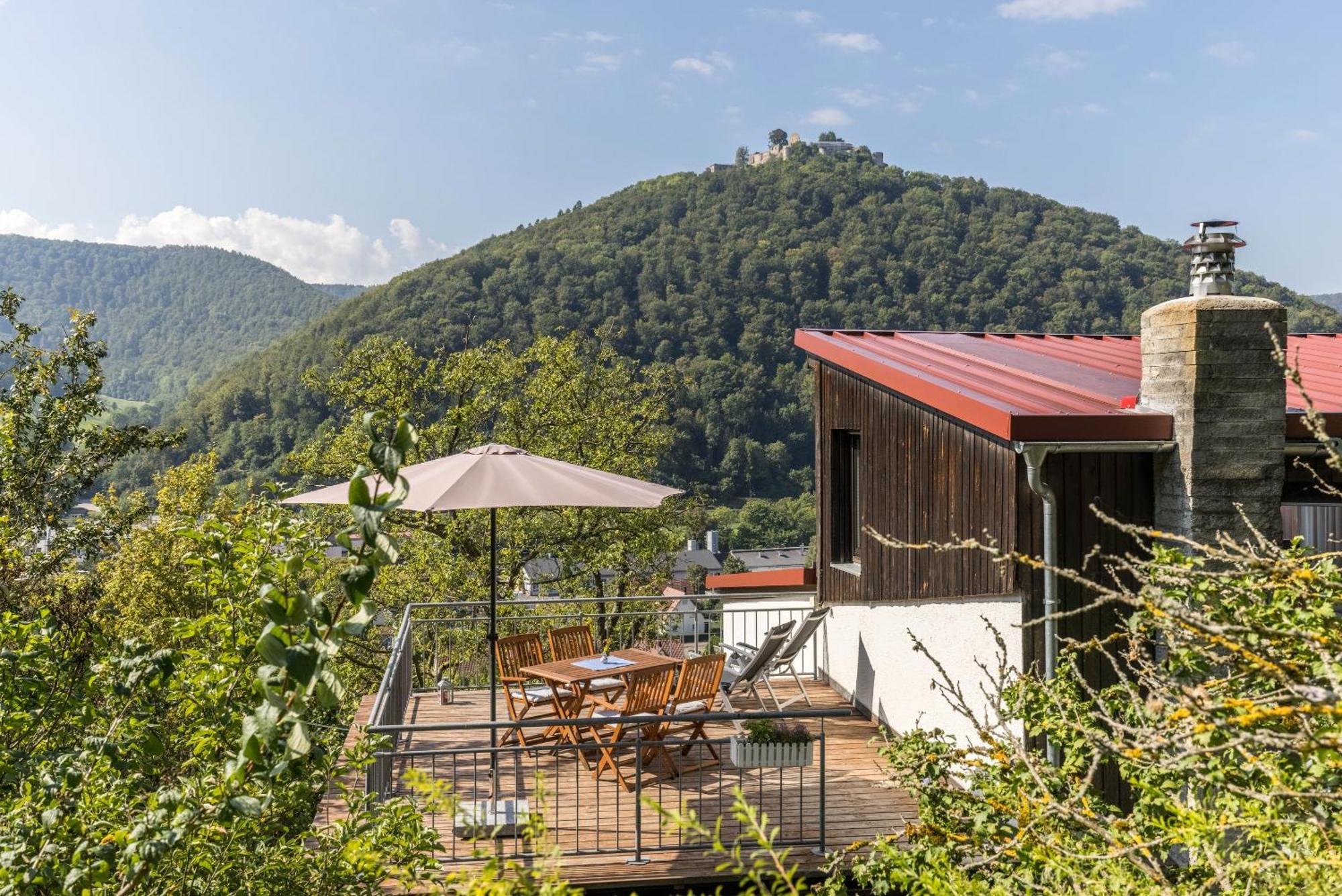 Ferienwohnung Am Samuelstein Bad Urach Esterno foto